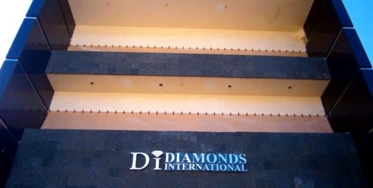 Hurricane Fabric | Diamonds International | West Shore Construction